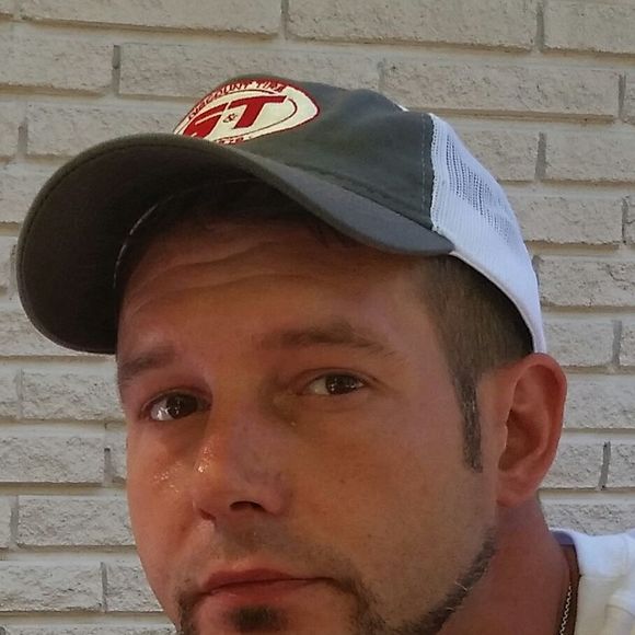 Meet your Posher, Ryan - Picture 1 of 1